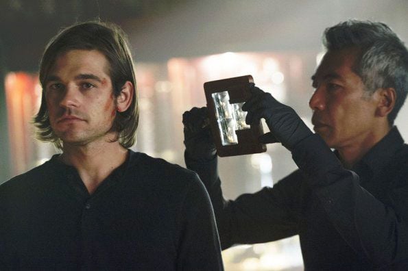 Photo de Hiro Kanagawa - The Magicians : Photo Jason Ralph, Hiro