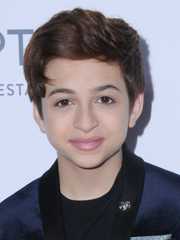 Josie Totah drag queen