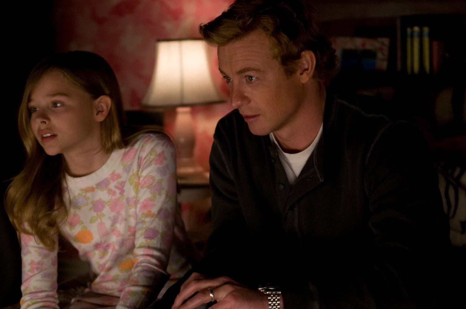 Séries Tv Avec Chloë Grace Moretz Photo de Simon Baker - Not Forgotten : Photo Chloë Grace Moretz, Simon