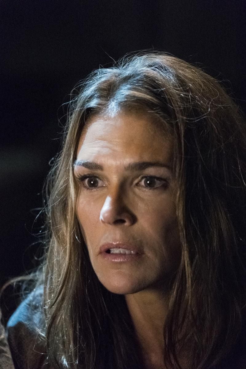 Films Et Séries Tv Avec Paige Turco Les 100 : Photo Paige Turco - 180 sur 549 - AlloCiné