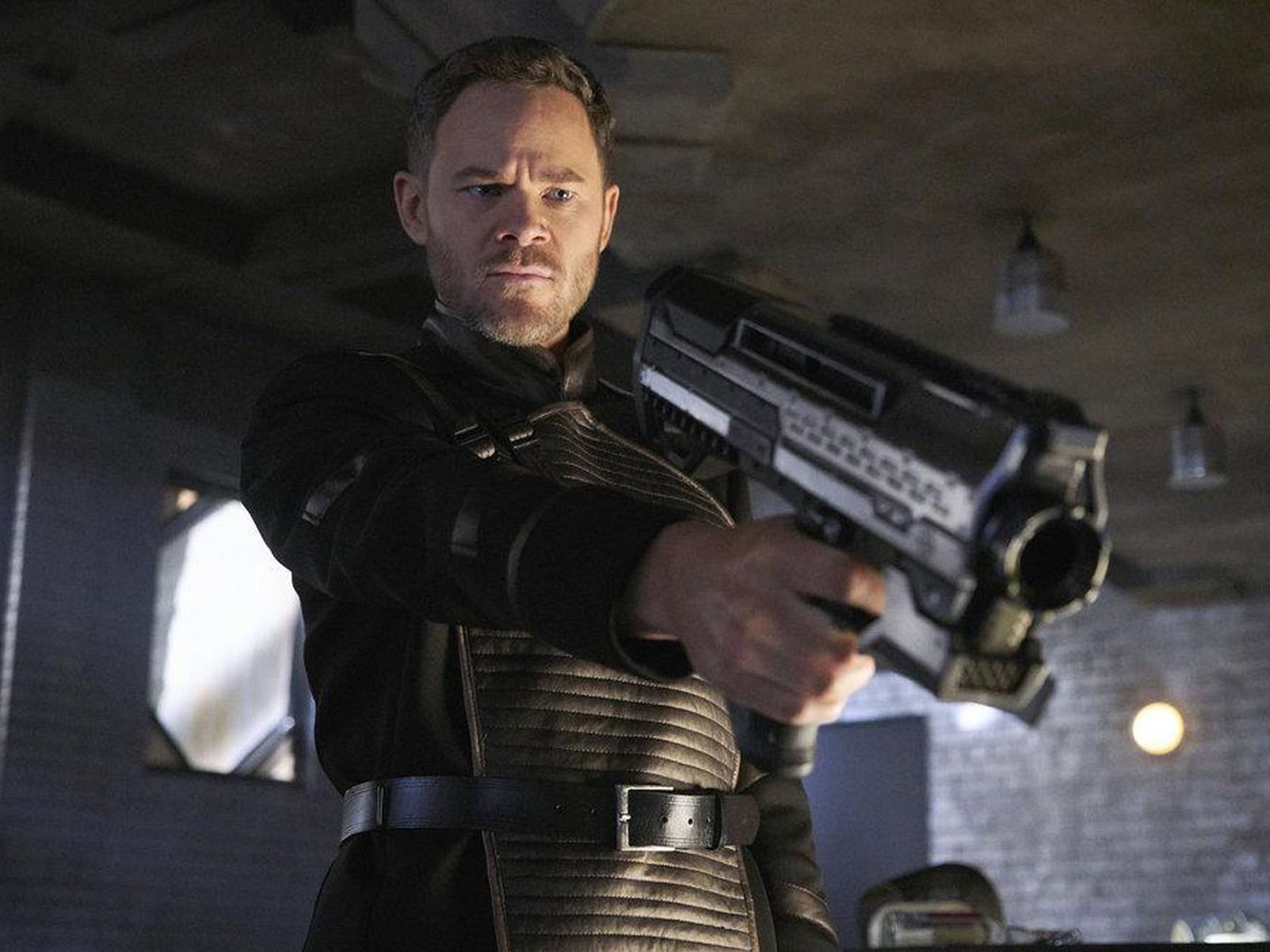 Films Et Séries Tv Avec Aaron Ashmore Killjoys : Photo Aaron Ashmore - 72 sur 272 - AlloCiné