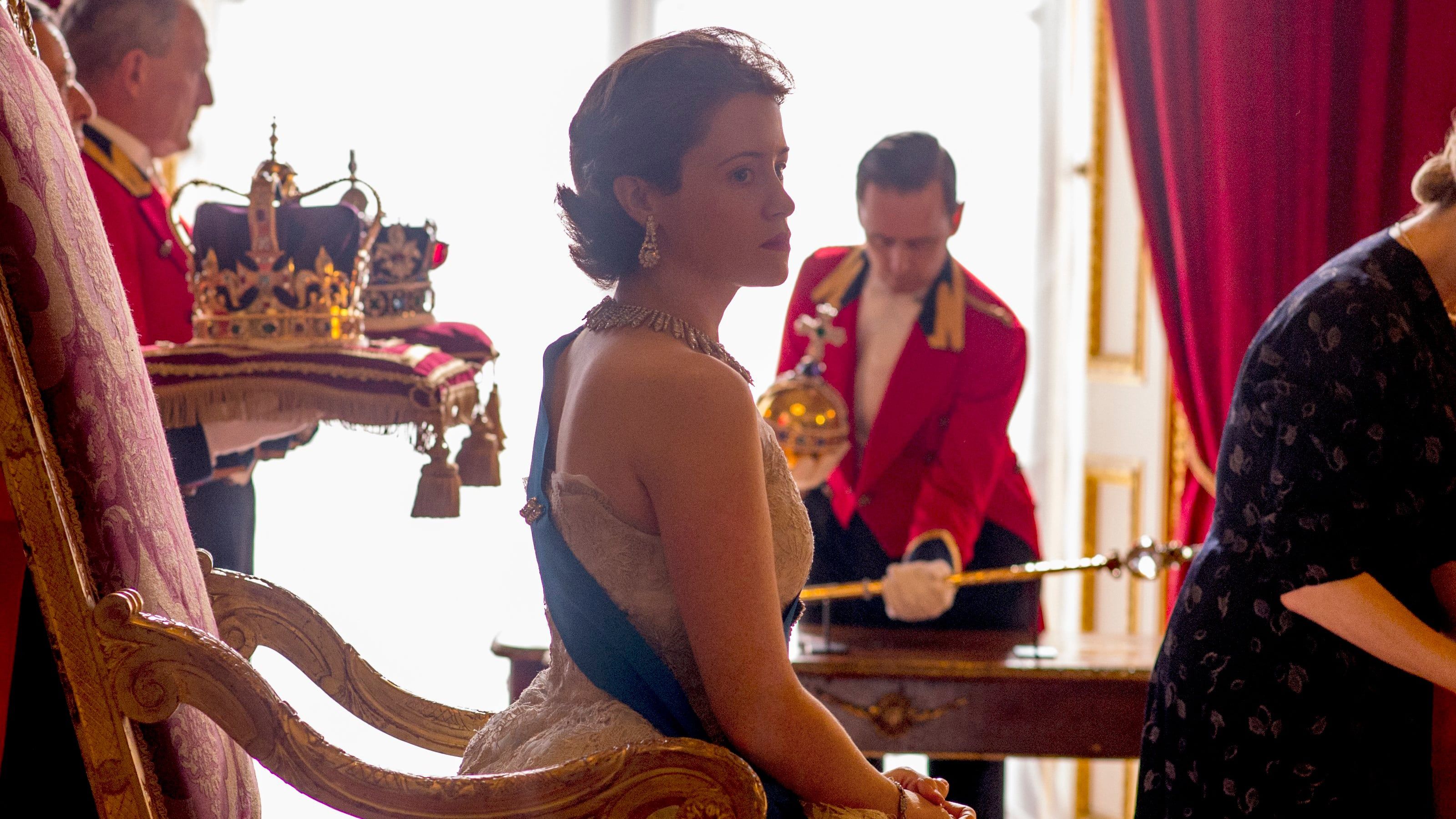 Poster The Crown saison 1 - Affiche 127 sur 181 - AlloCiné