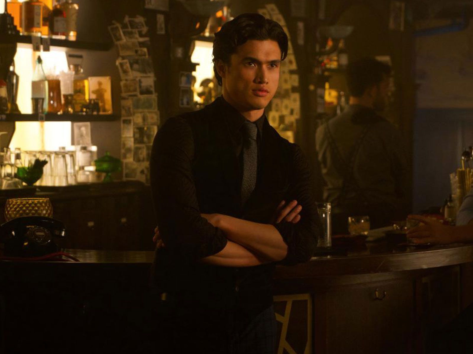 Riverdale Riverdale Photo Charles Melton 220 Sur 509 Allociné