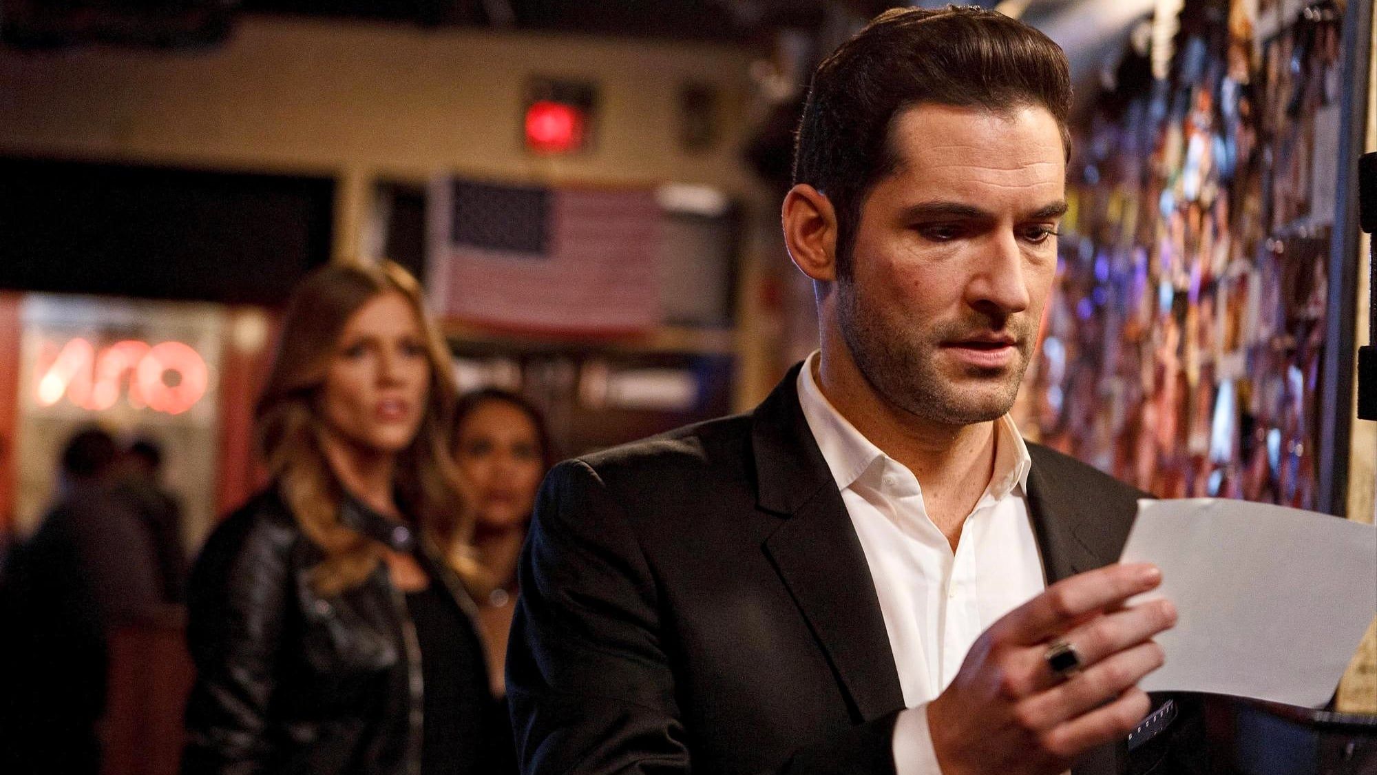 Carlo Et Malik Saison 2 Streaming Poster Lucifer - Saison 2 - Affiche 15 sur 39 - AlloCiné