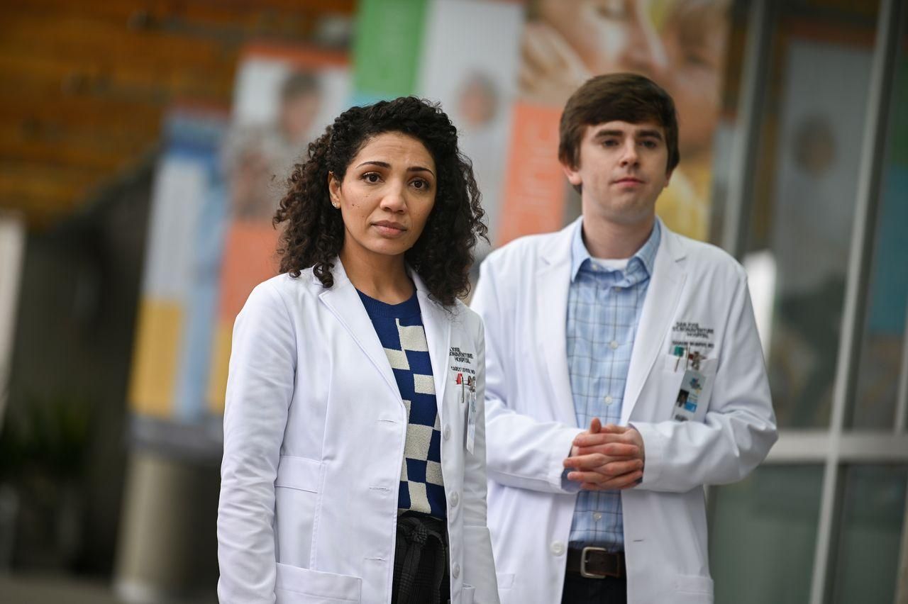 Good Doctor Shaun Et Carly Good Doctor : Photo Freddie Highmore, Jasika Nicole - 114 sur 361 - AlloCiné