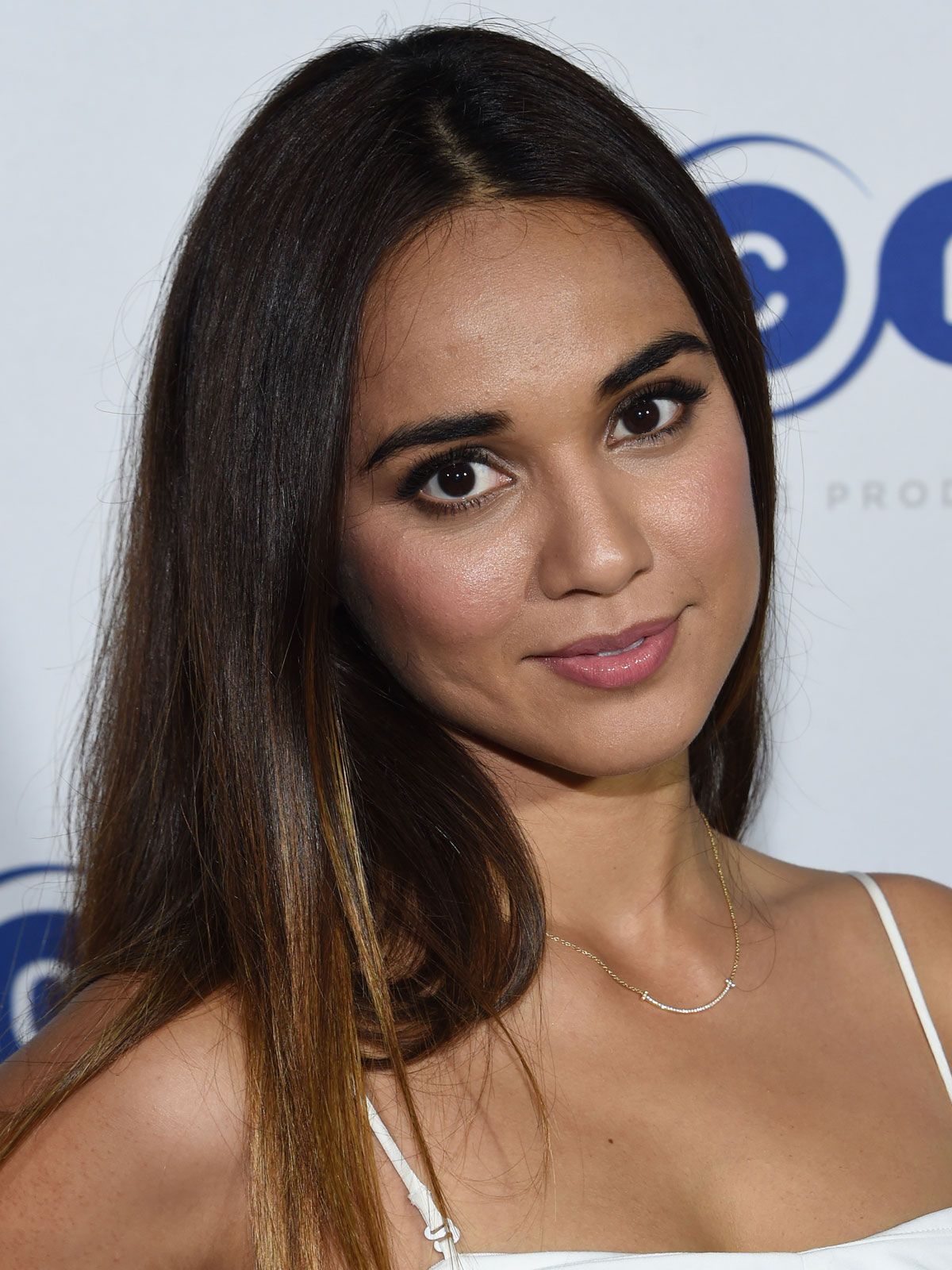Summer Bishil AlloCiné