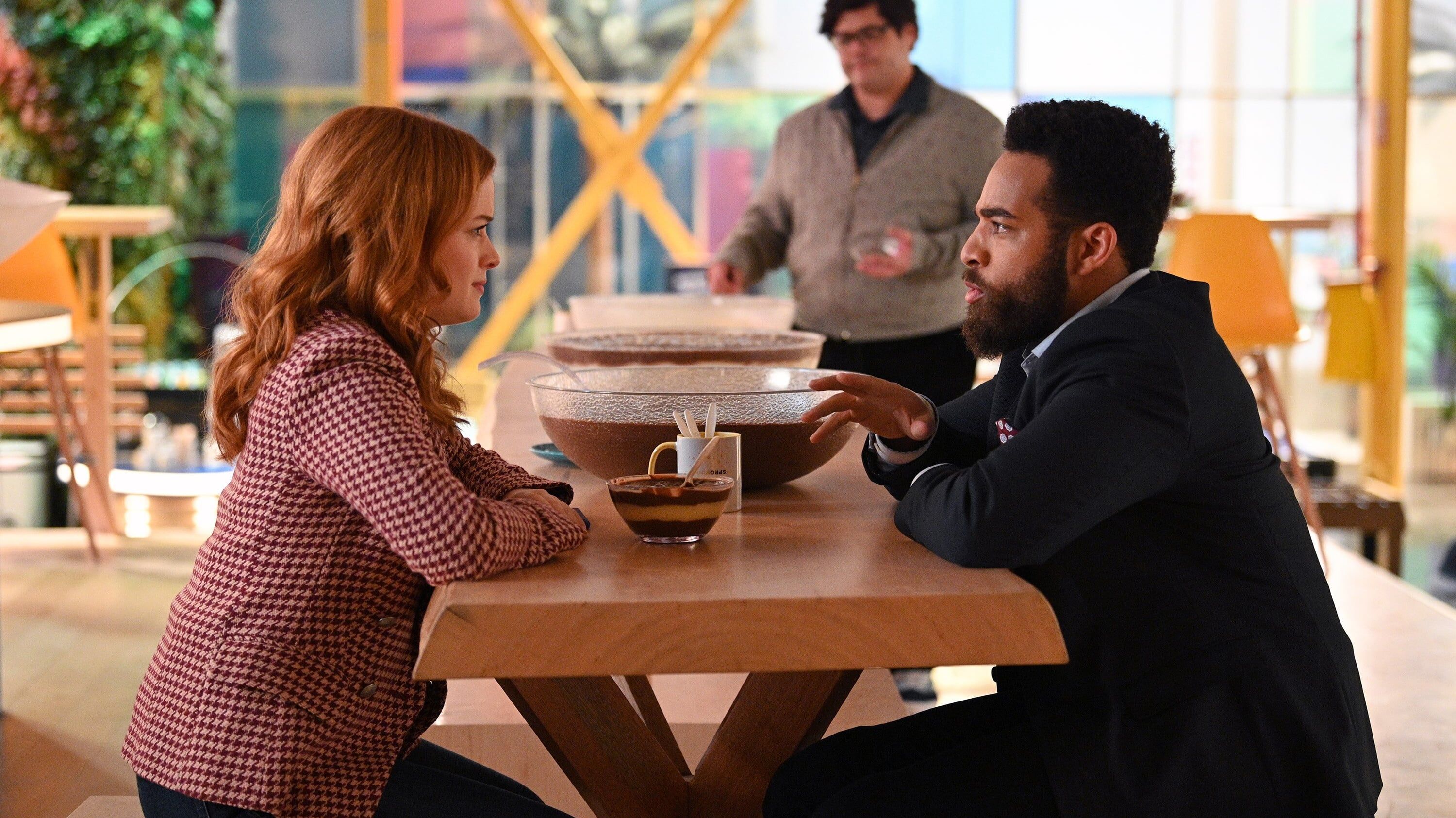 Poster Zoey et son incroyable playlist saison 2 - Affiche 3 sur 68