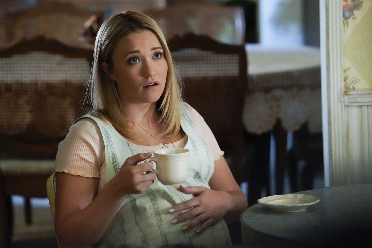 Young Sheldon Young Sheldon Photo Emily Osment 34 sur 313 AlloCiné
