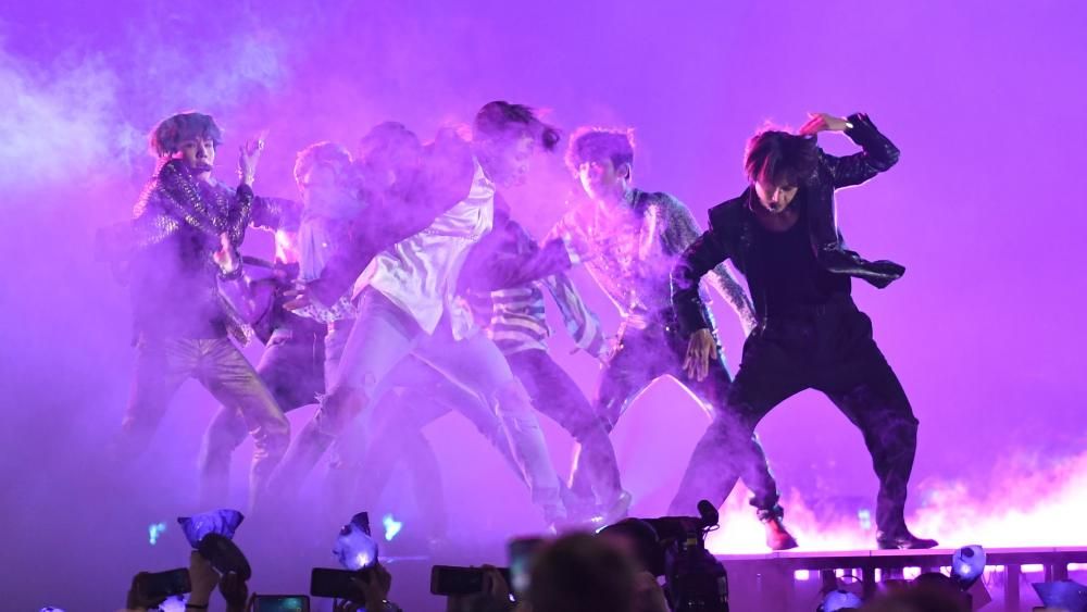 Burn The Stage The Movie Netflix Burn the Stage: The Movie (2018) au Cinéma Aurillac - Le Cristal