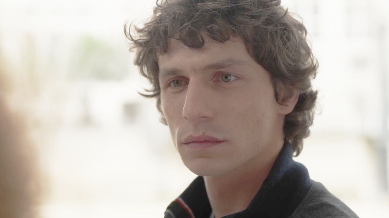 Un Si Grand Soleil : “Tu vas me dire ce qu'il se passe maintenant"... Muriel  dit la vérité à Boris sur Eliott - News Séries à la TV - AlloCiné