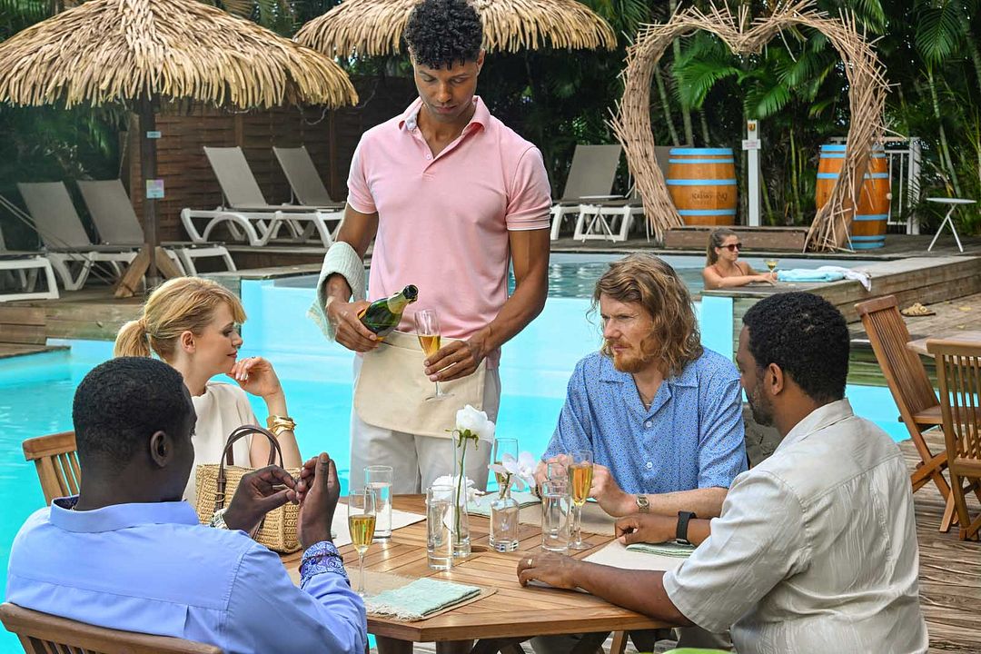 Meurtres au paradis : Photo Antonia Bernath, Julian Rhind-Tutt, Ashley Campbell