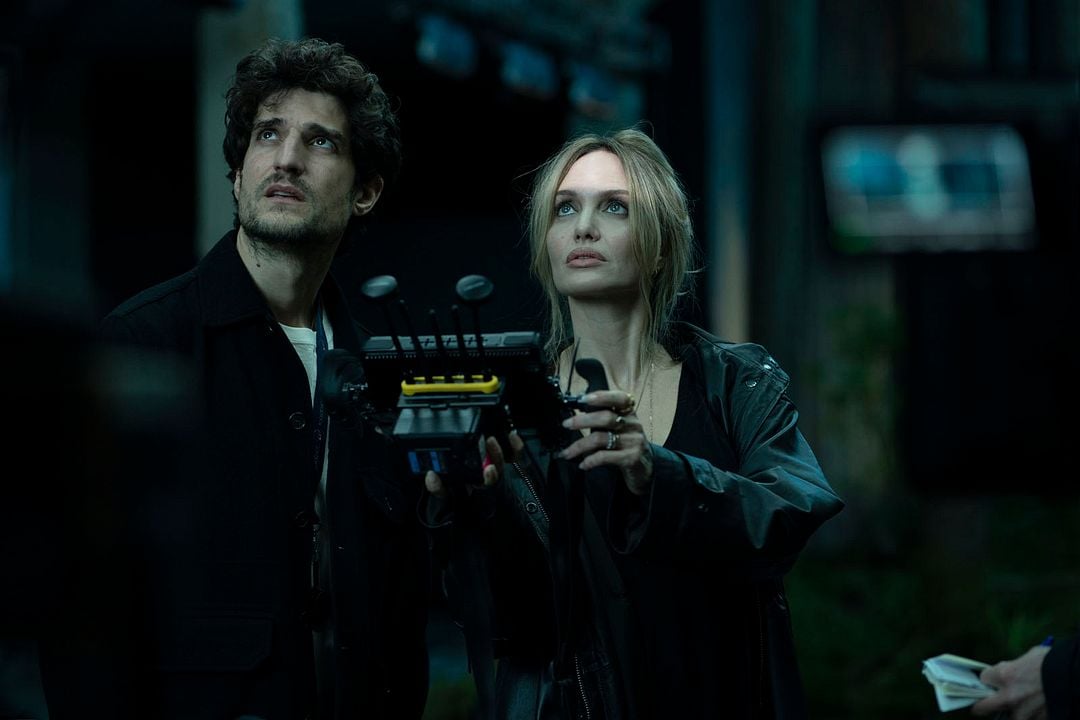 Coutures : Photo Louis Garrel, Angelina Jolie