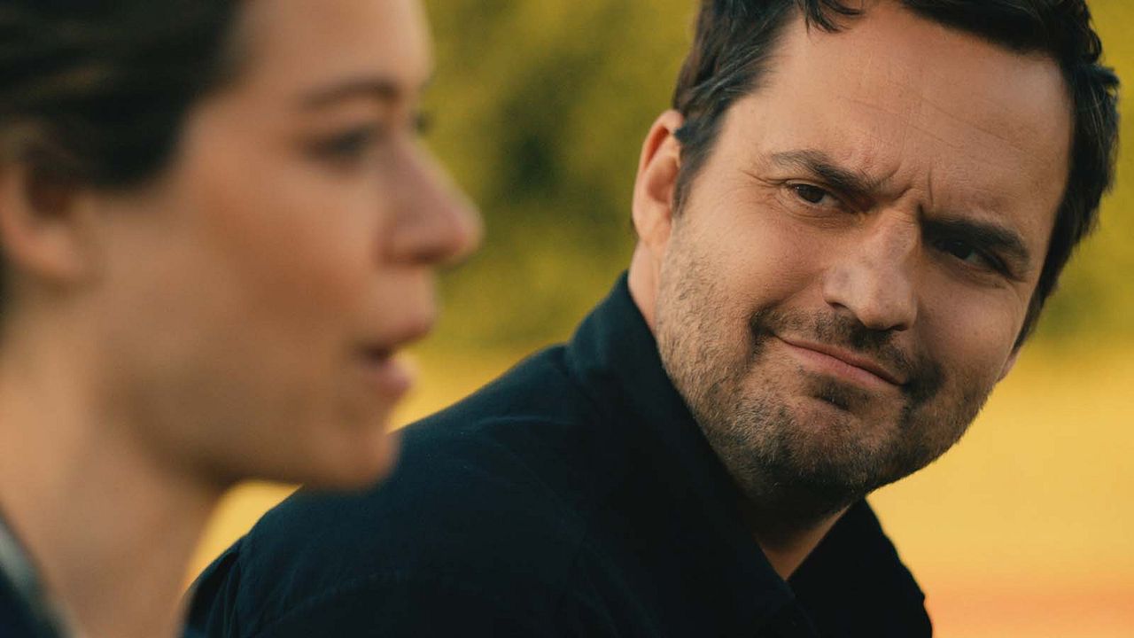 Photo Tatiana Maslany, Jake Johnson