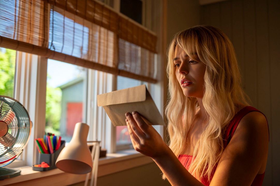 Photo Emily Alyn Lind