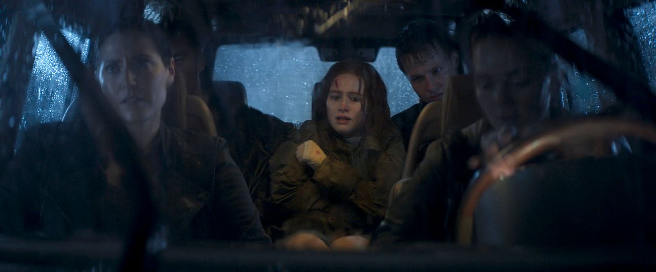Les Intrus – Chapitre 2 : Photo Madelaine Petsch