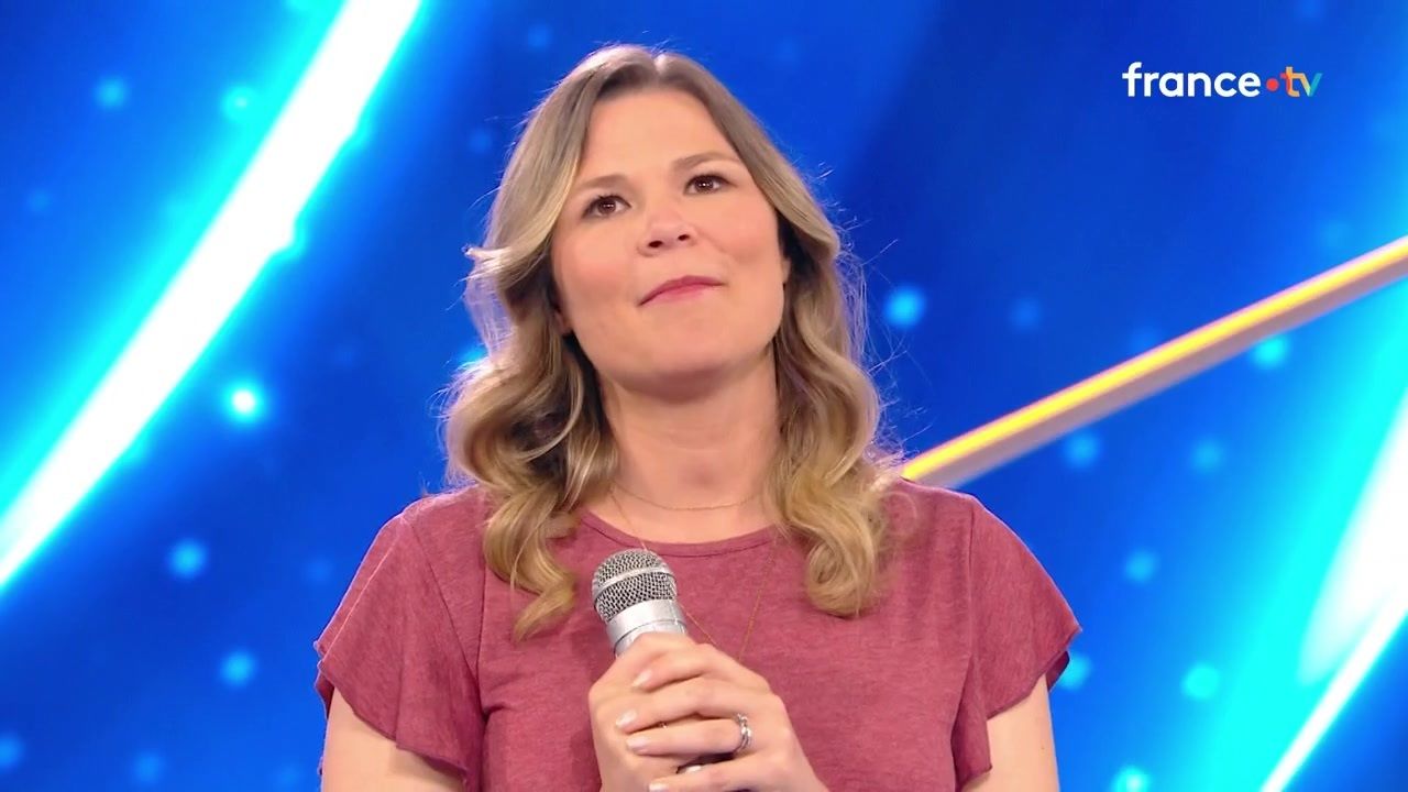 Exclu. N'oubliez les paroles : “Je m'enregistrais toute seule”, Virginie nous dévoile sa méthode de révisions et ça n'a rien avoir avec Laurens - TV ACTU by AlloCiné