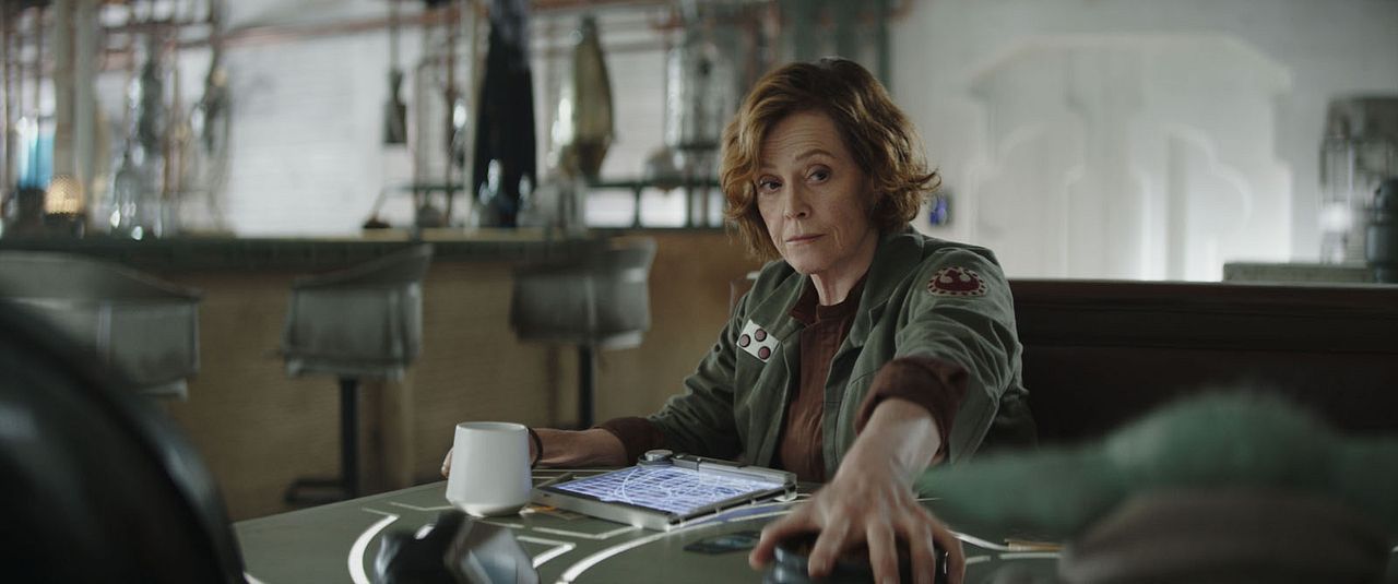 Star Wars: The Mandalorian and Grogu : Photo Sigourney Weaver
