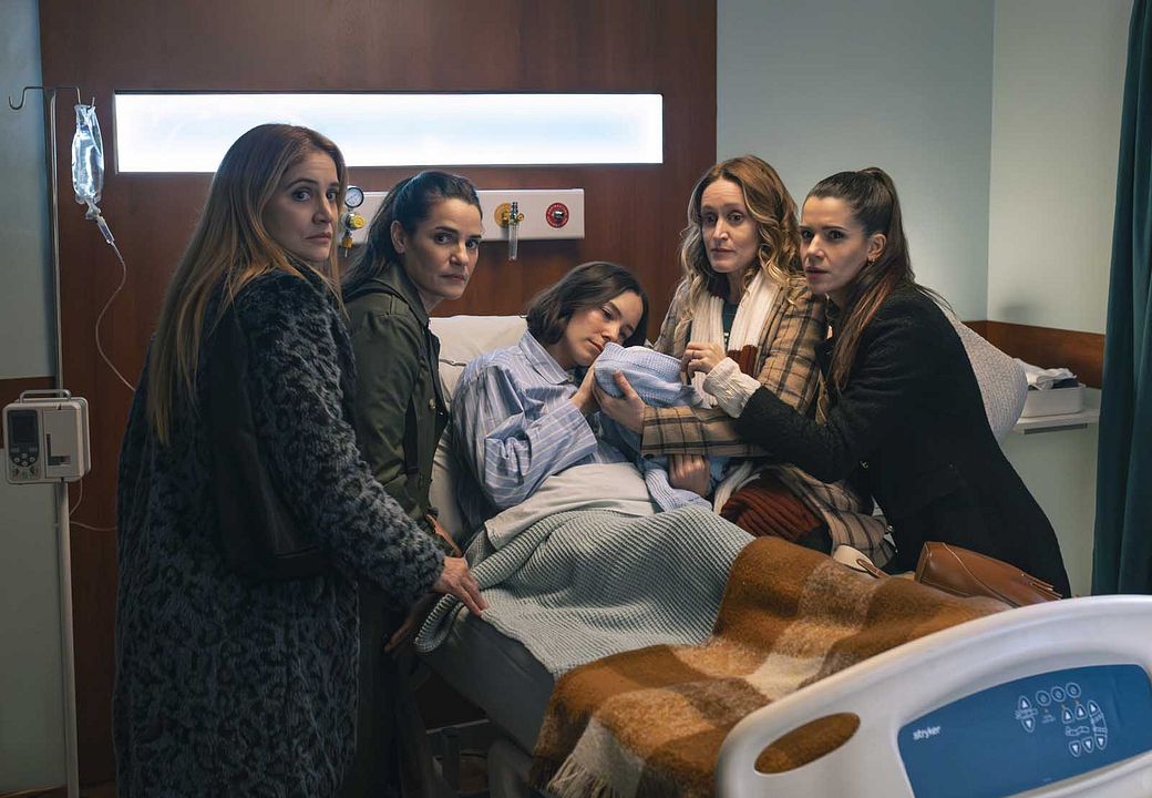 Envieuse : Photo Pilar Gamboa, Bárbara Lombardo, Violeta Urtizberea