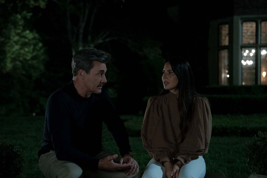 Photo Olivia Munn, Jon Hamm