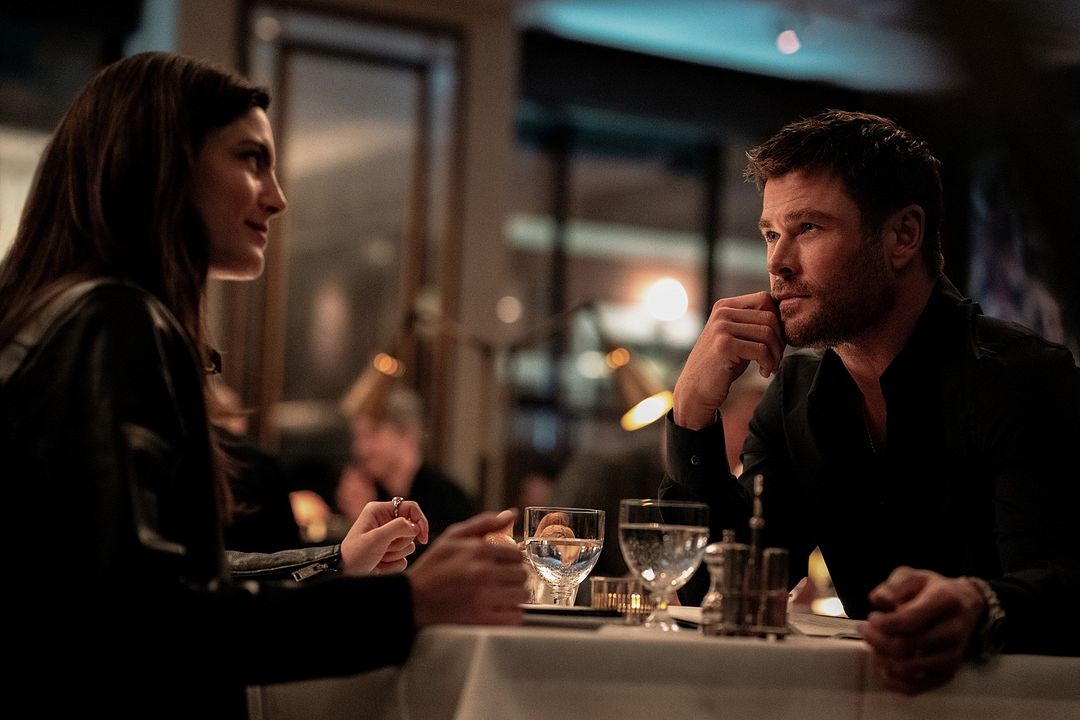 Crime 101 : Photo Chris Hemsworth, Monica Barbaro