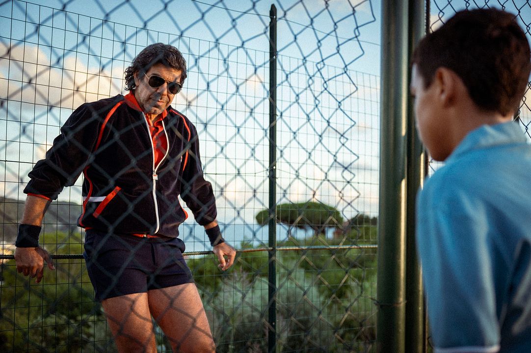 Il Maestro : Photo Pierfrancesco Favino, Tiziano Menichelli