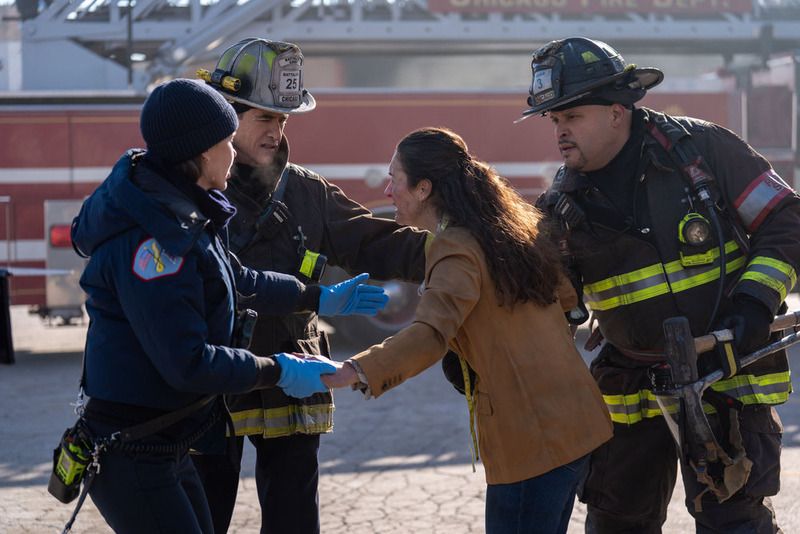 Chicago Fire : Photo Dermot Mulroney, Joe Minoso