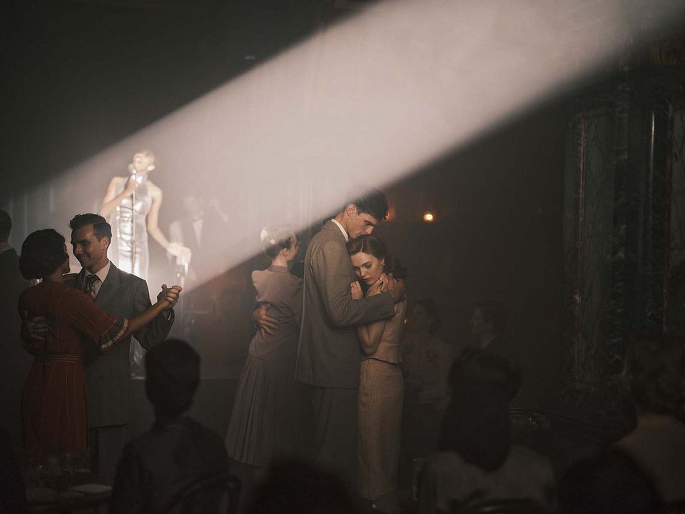 The Narrow Road : Photo Odessa Young, Jacob Elordi
