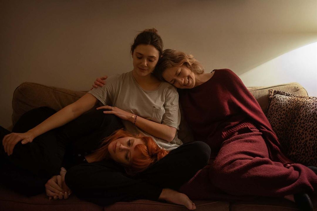 Ses trois filles : Photo Carrie Coon, Natasha Lyonne, Elizabeth Olsen