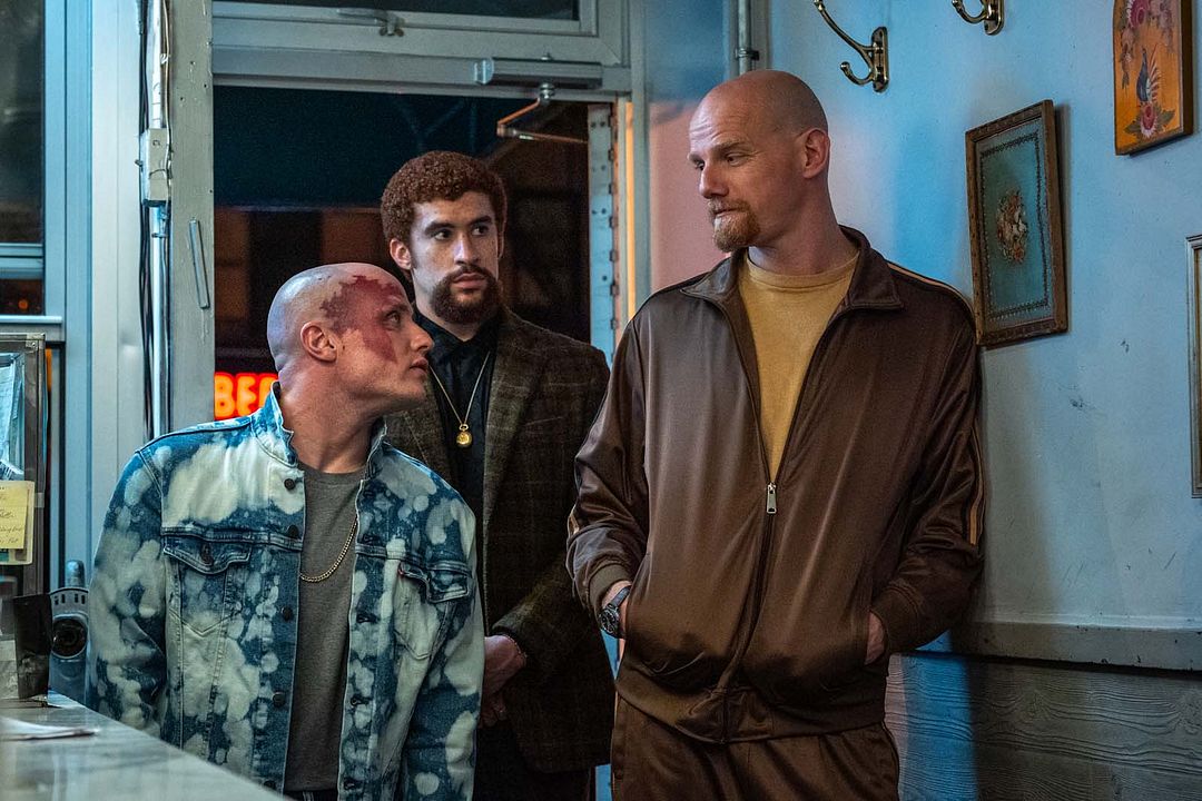 Pris au piège - Caught Stealing : Photo Yuri Kolokolnikov, Nikita Kukushkin, Bad Bunny