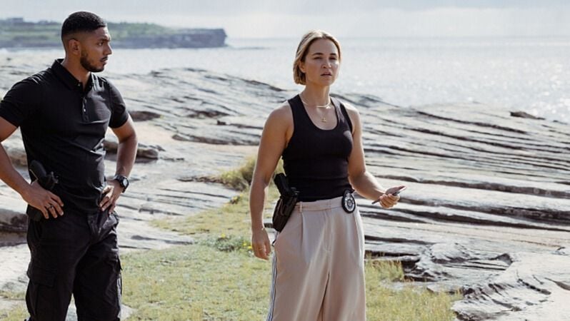 NCIS: Sydney : Photo Tuuli Narkle, Sean Sagar