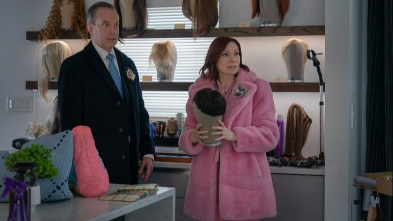 Elsbeth : Photo Daniel Oreskes, Carrie Preston