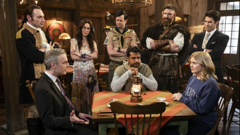 Ghosts : fantômes à la maison : Photo Utkarsh Ambudkar, Rose McIver, Brandon Scott Jones, Asher Grodman, Devan Long, Richie Moriarty, Sheila Carrasco