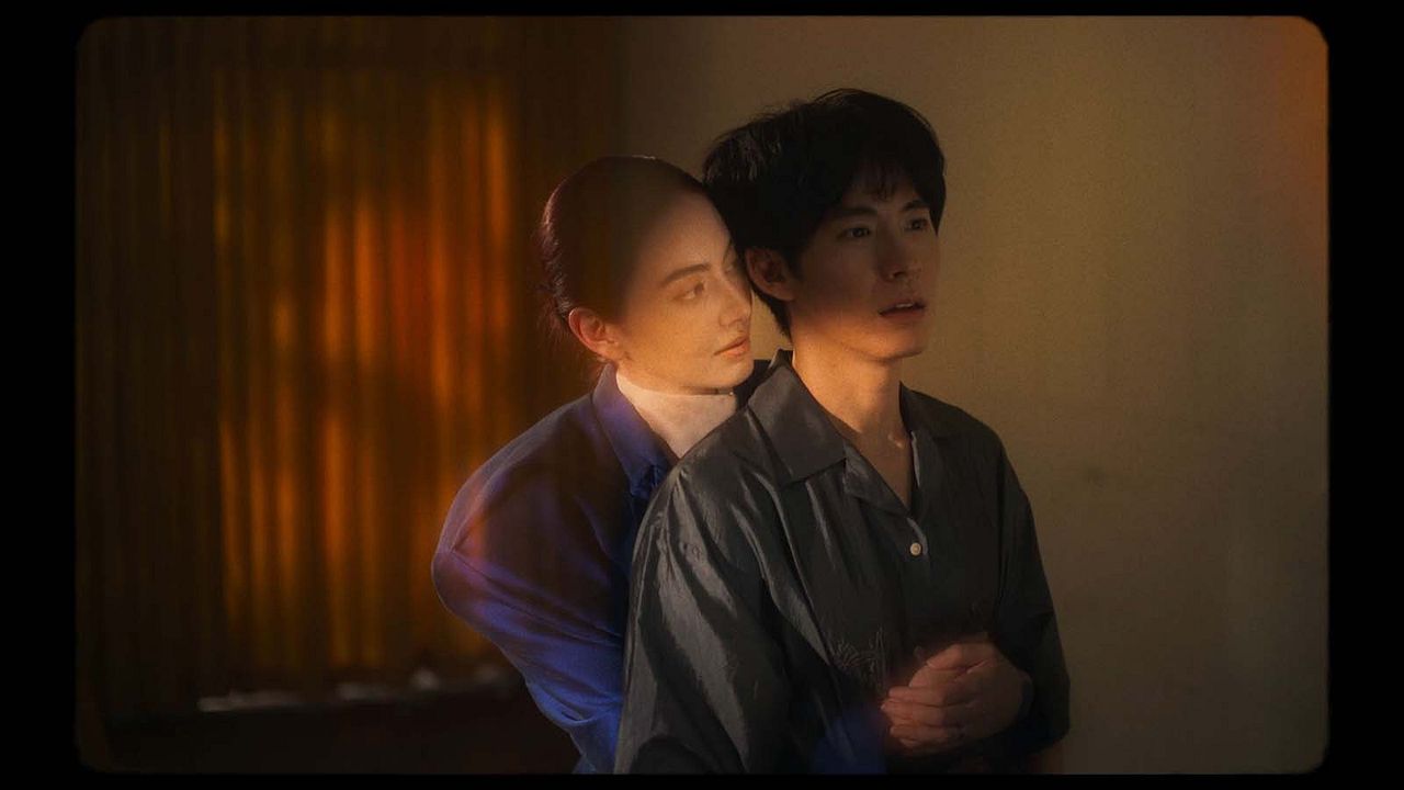 Fantôme Utile : Photo Witsarut Himmarat, Mai Davika Hoorne