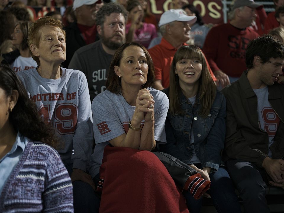 The Senior : Photo Mary Stuart Masterson, Gail Cronauer