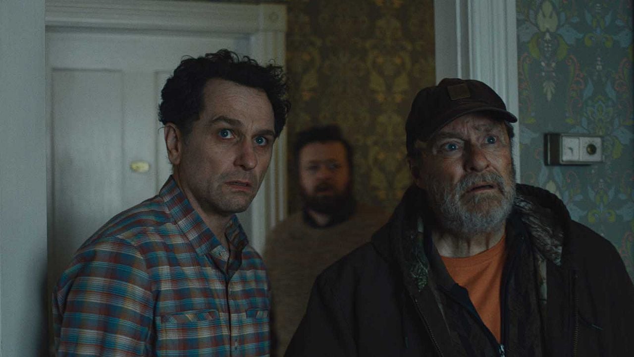 Photo Stephen Root, Matthew Rhys