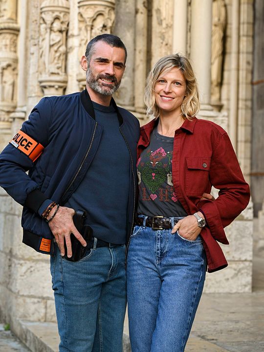 Meurtres à Chartres : Affiche