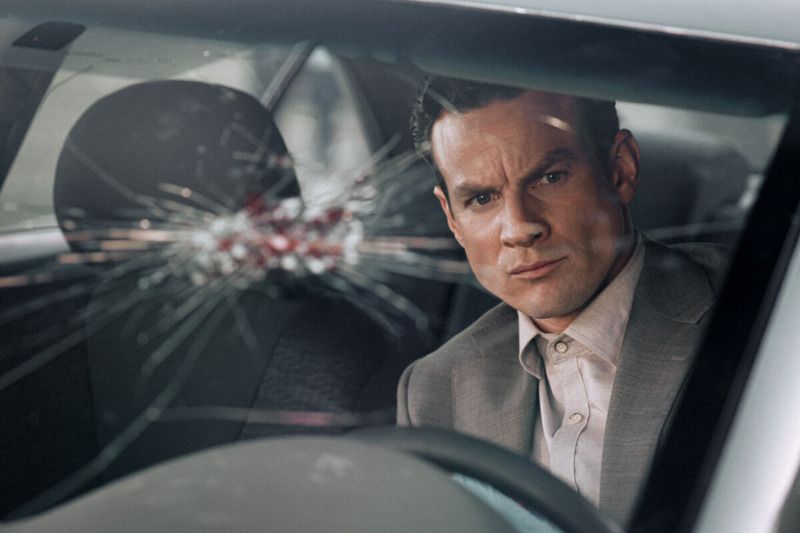 Good Cop/Bad Cop : Photo Luke Cook