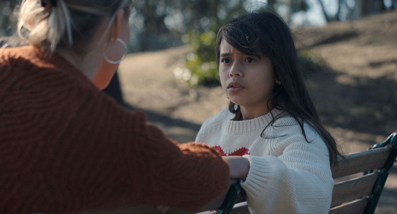 La Main sur le berceau : Photo Mileiah Vega