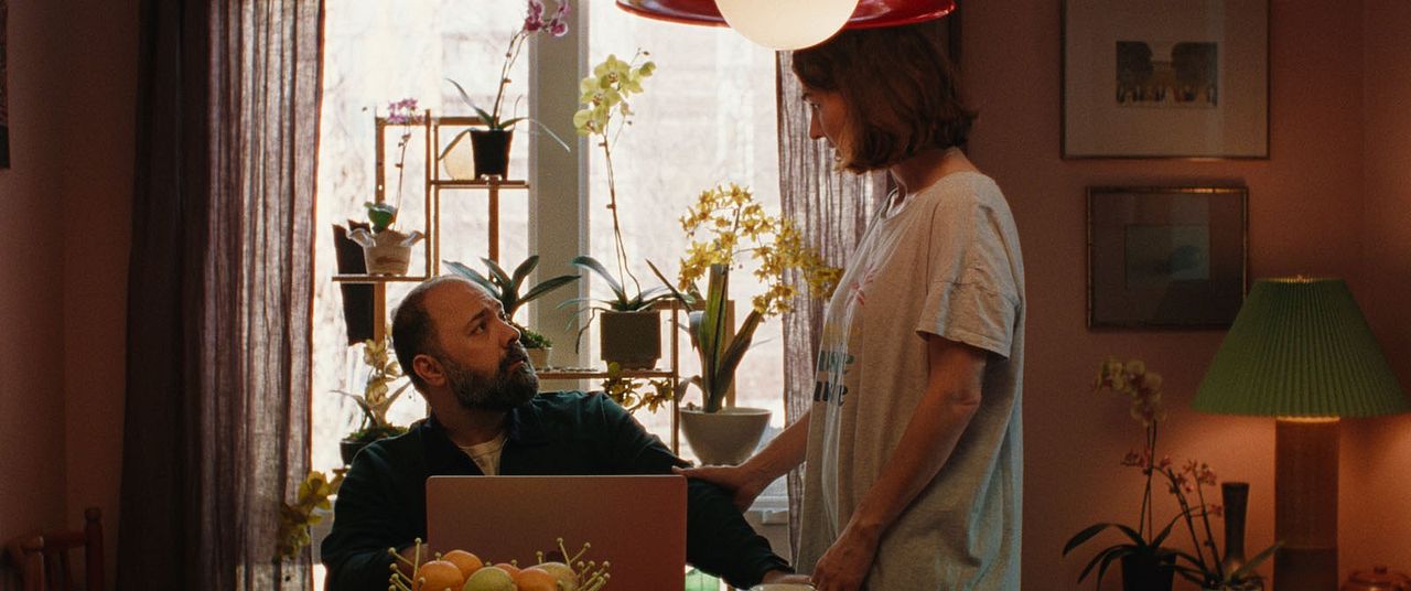 Deux femmes et quelques hommes : Photo Mani Soleymanlou, Karine Gonthier-Hyndman