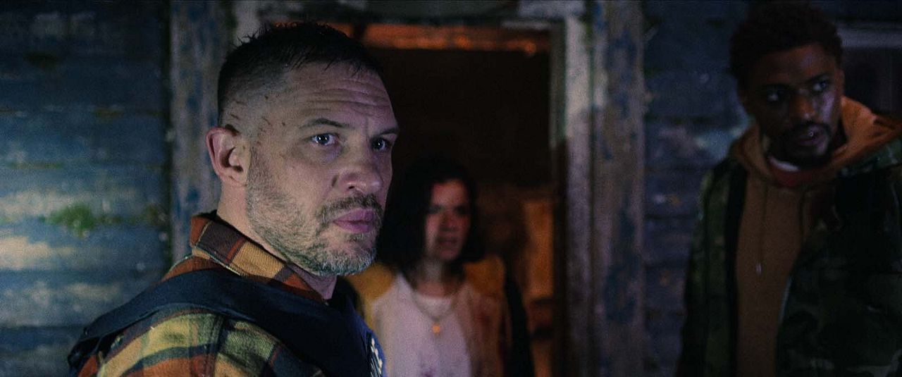 Ravage : Photo Tom Hardy, Justin Cornwell