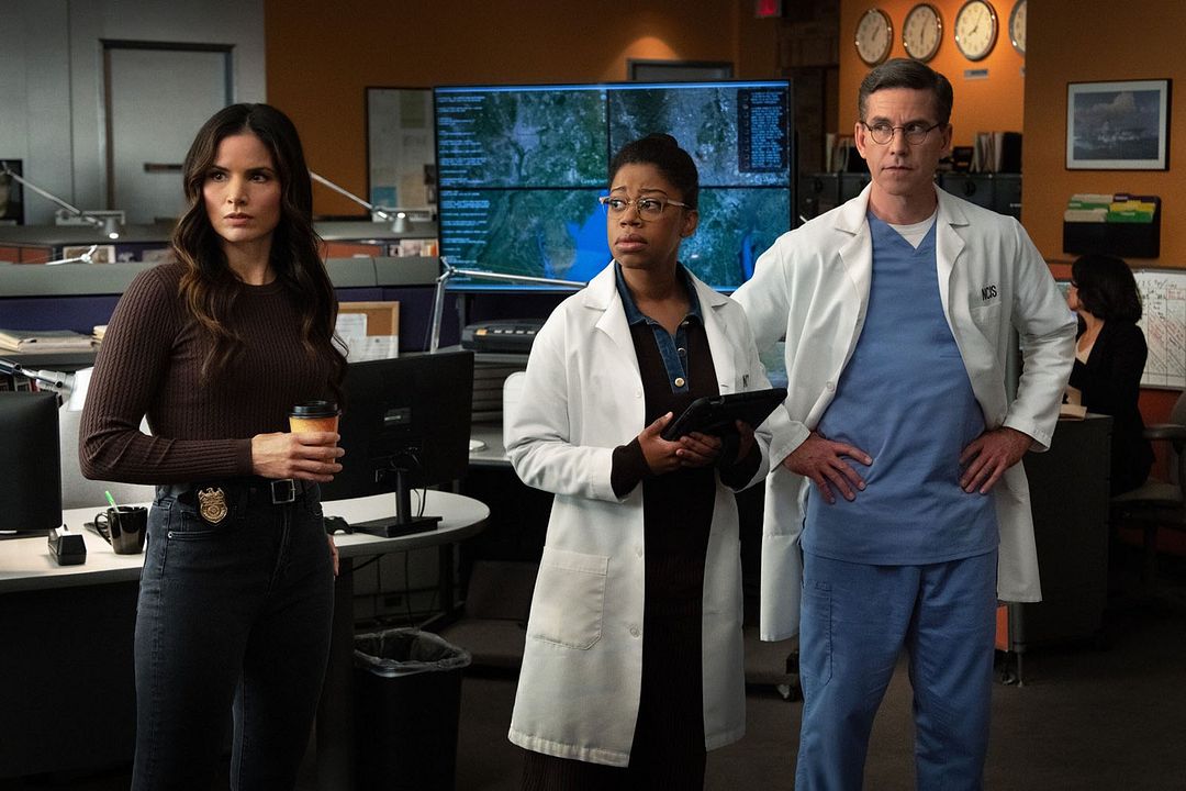 NCIS : Enquêtes spéciales : Photo Brian Dietzen, Katrina Law, Diona Reasonover