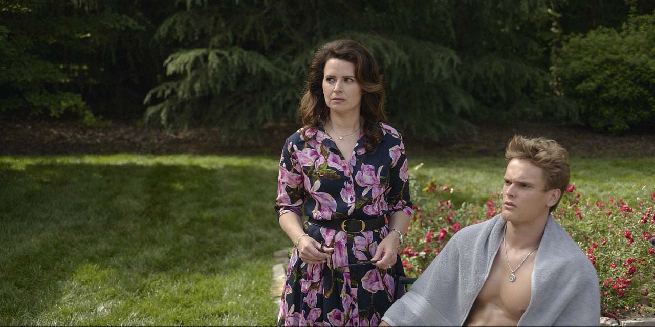 The Hunting Wives : Photo