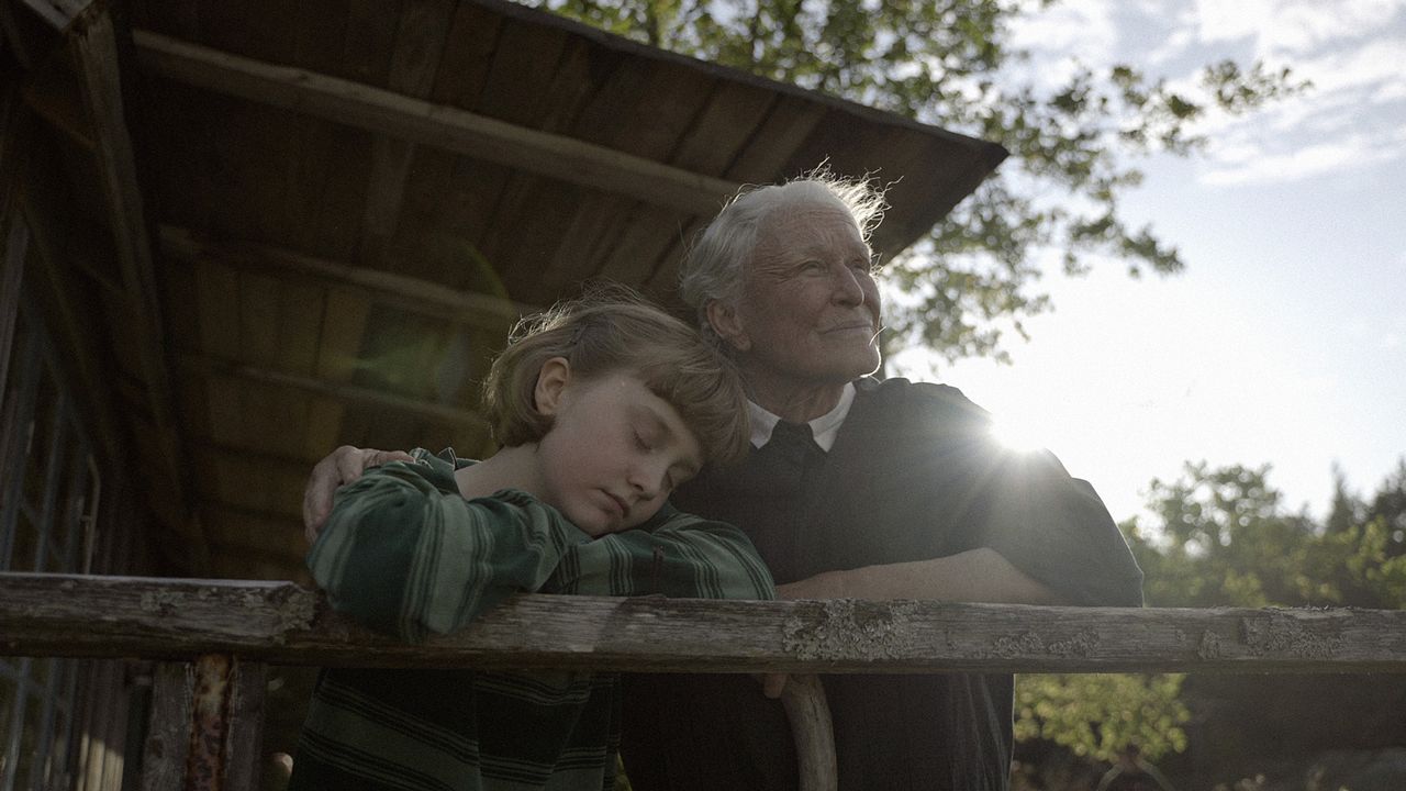 The Summer Book : Photo Emily Matthews, Glenn Close