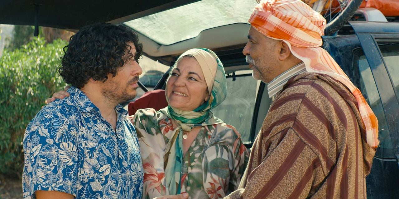 Sur la route de papa : Photo Farida Ouchani, Redouane Bougheraba