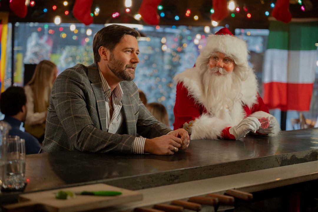 My Secret Santa : Photo Ryan Eggold, Alexandra Breckenridge