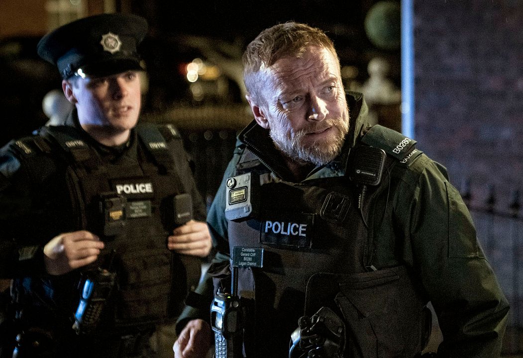 Blue Lights : Photo Richard Dormer, Nathan Braniff