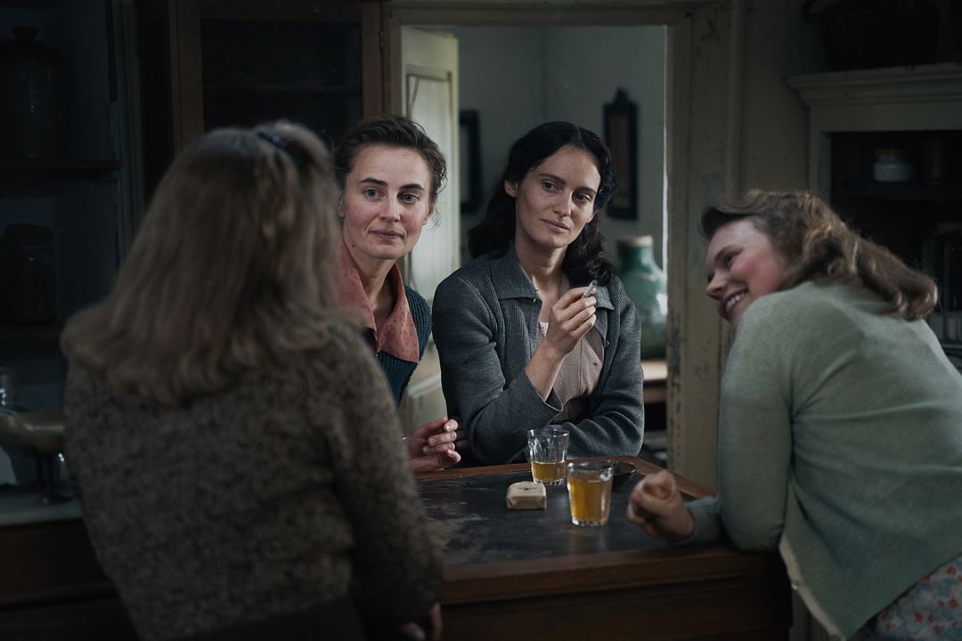 Les Goûteuses d'Hitler : Photo Emma Falck, Elisa Schlott, Olga von Luckwald, Alma Hasun