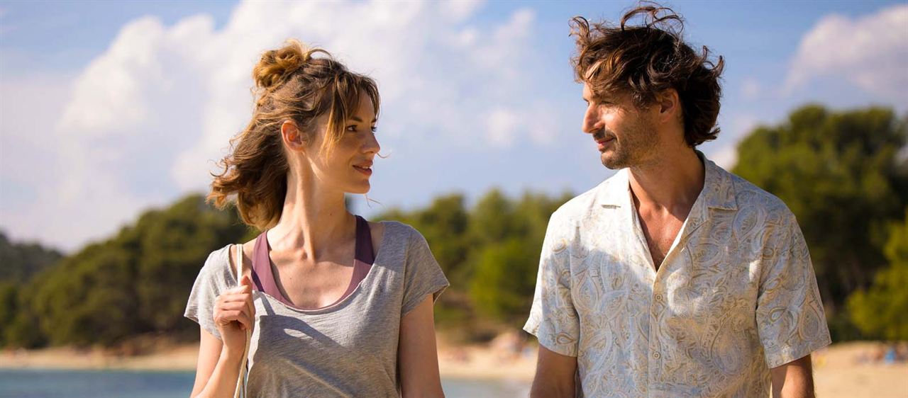 Le Médium : Photo Louise Bourgoin, Emmanuel Laskar