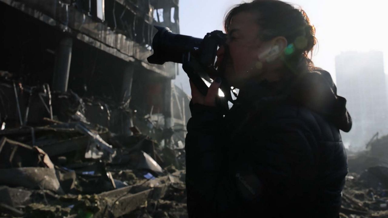 LOVE+WAR : Photo