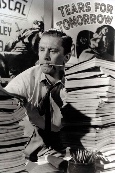 Les Ensorcelés : Photo Kirk Douglas